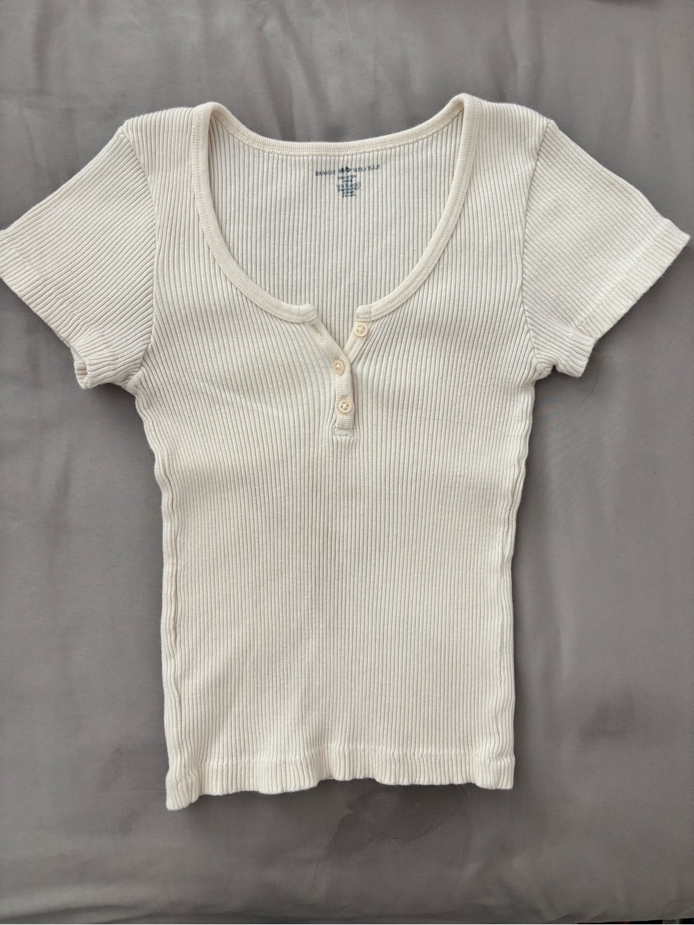 Ribbed Scoop Neck Henley Short Sleeve Top - Cream